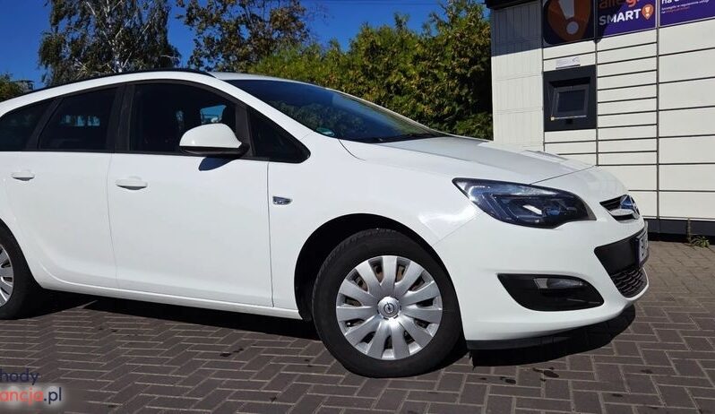 Opel Astra 1.6 Sports Tourer Design Edition full