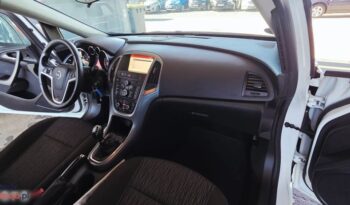 Opel Astra 1.6 Sports Tourer Design Edition full