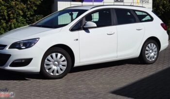 Opel Astra 1.6 Sports Tourer Design Edition full