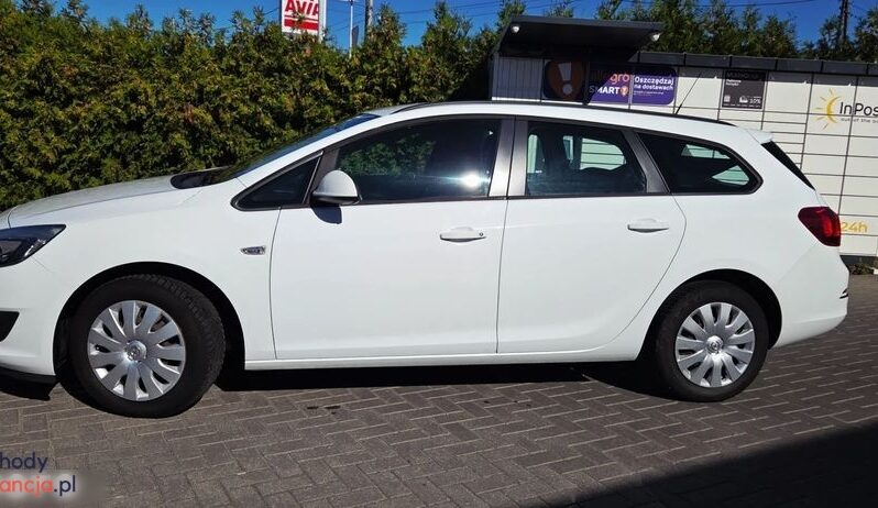 Opel Astra 1.6 Sports Tourer Design Edition full