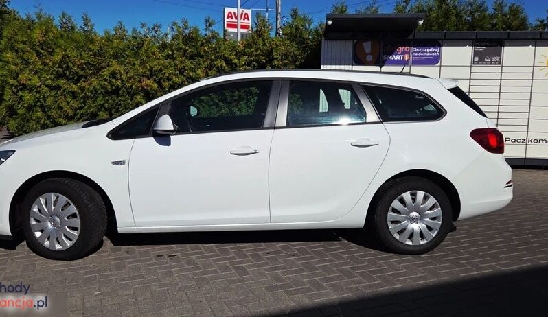 Opel Astra 1.6 Sports Tourer Design Edition full