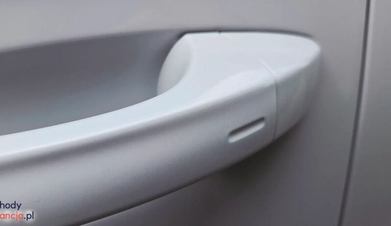 Skoda Superb Combi 2.0 TDI DSG L&K full