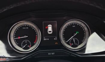 Skoda Superb Combi 2.0 TDI DSG L&K full