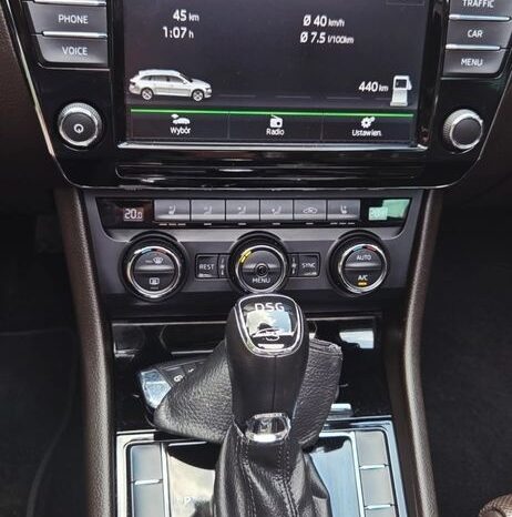 Skoda Superb Combi 2.0 TDI DSG L&K full