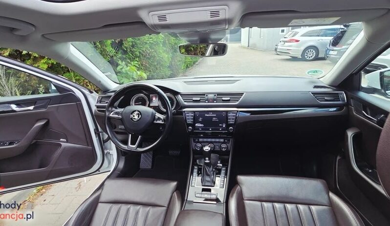 Skoda Superb Combi 2.0 TDI DSG L&K full