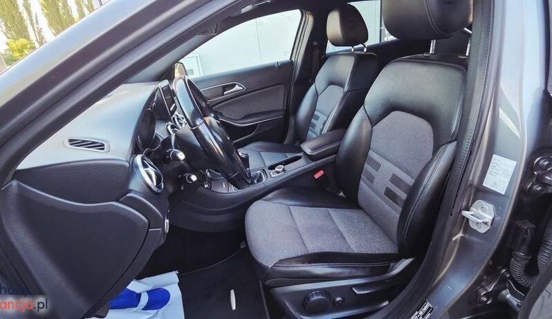 Mercedes-Benz GLA full