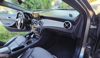 Mercedes-Benz GLA full