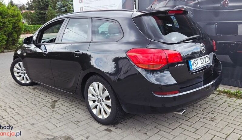 Opel Astra 2.0 CDTI DPF Automatik Design Edition full