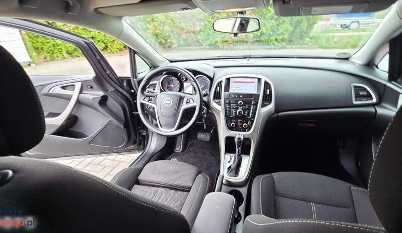 Opel Astra 2.0 CDTI DPF Automatik Design Edition full