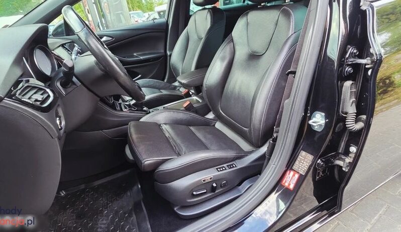 Opel Astra 1.6 BiTurbo D Start/Stop Sports Tourer Ultimate full