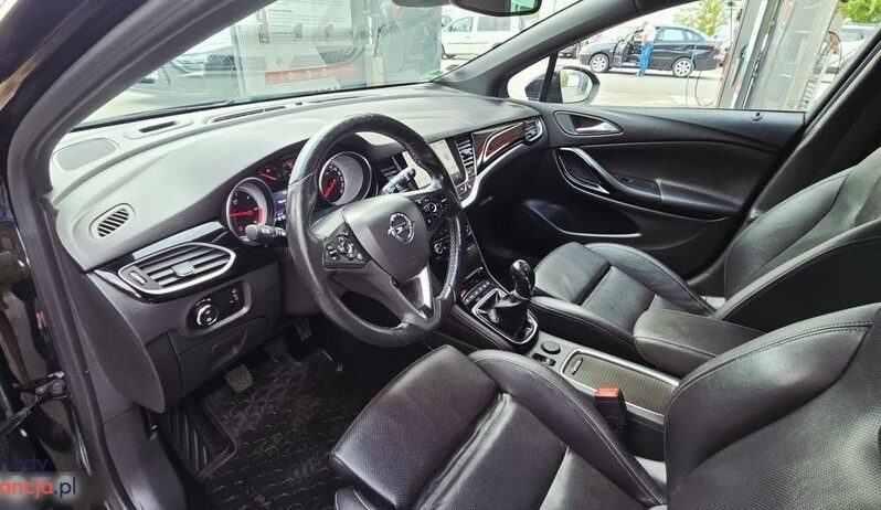Opel Astra 1.6 BiTurbo D Start/Stop Sports Tourer Ultimate full