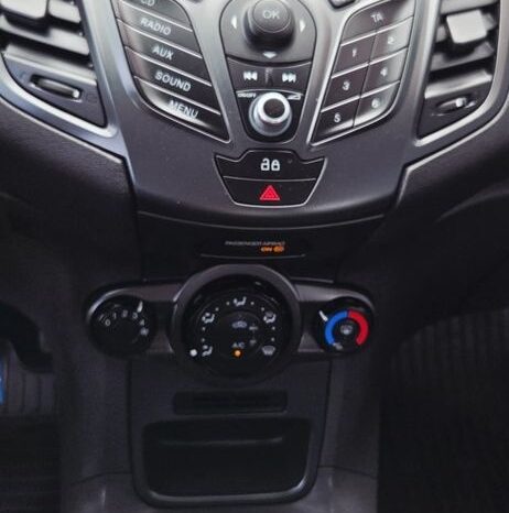 Ford Fiesta 1.0 Platinium X full