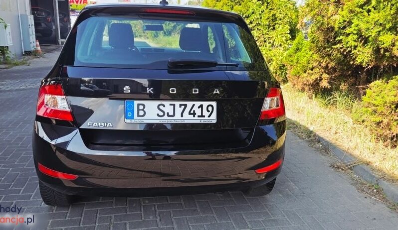 Skoda Fabia 1.0 TSI Essence full
