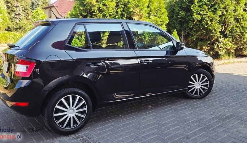 Skoda Fabia 1.0 TSI Essence full