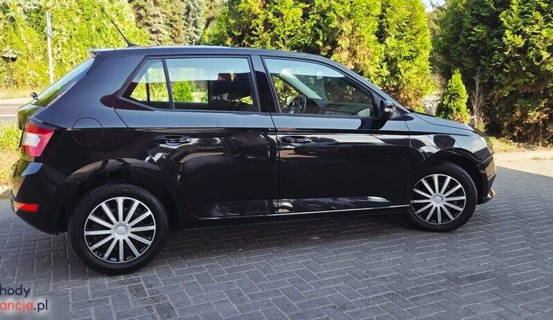 Skoda Fabia 1.0 TSI Essence full