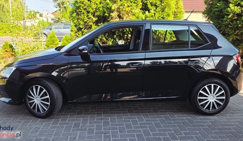 Skoda Fabia 1.0 TSI Essence full