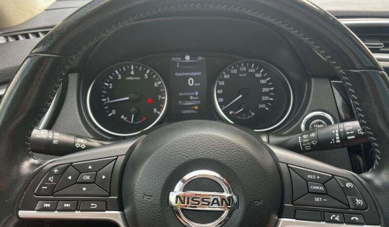 Nissan Qashqai 1.2 DIG-T TEKNA+ full