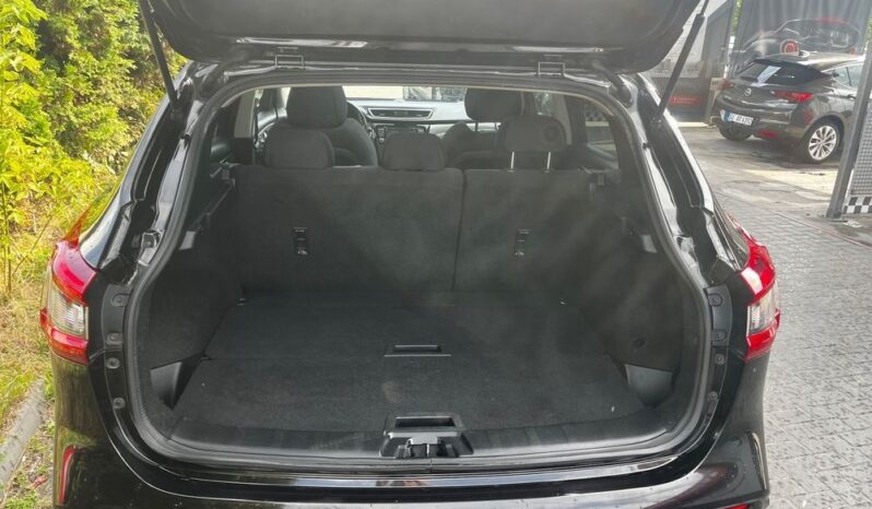 Nissan Qashqai 1.2 DIG-T TEKNA+ full