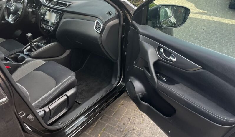 Nissan Qashqai 1.2 DIG-T TEKNA+ full