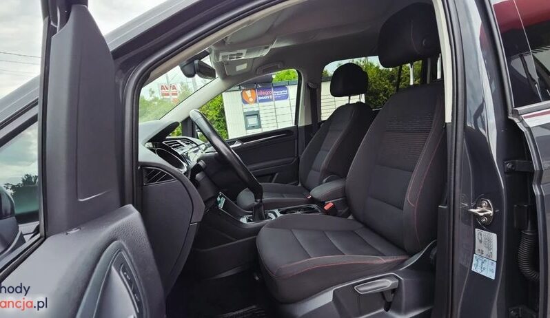 Volkswagen Touran 1.2 TSI (BlueMotion Technology) SOUND full