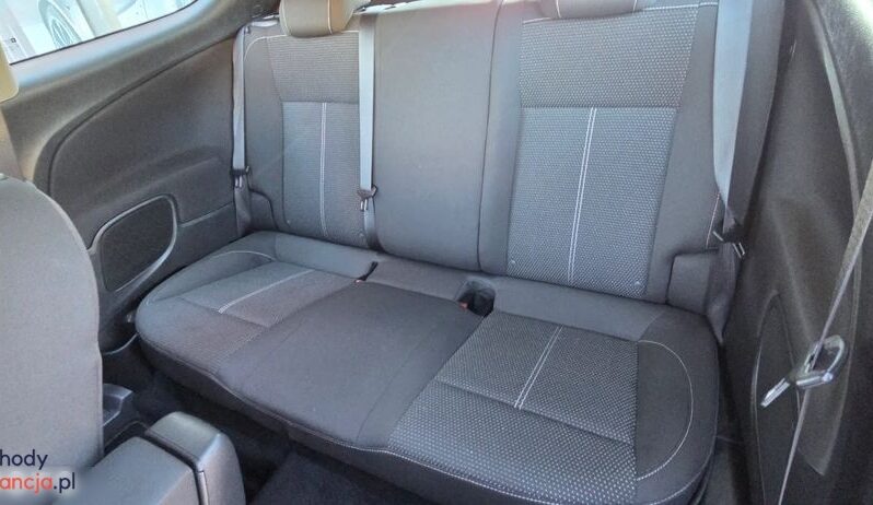 Opel Astra GTC 1.6 Turbo Innovation full