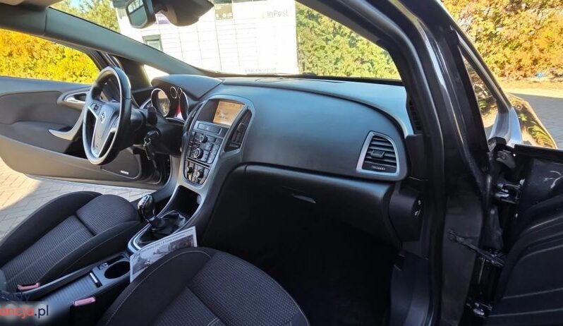 Opel Astra GTC 1.6 Turbo Innovation full