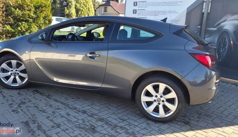 Opel Astra GTC 1.6 Turbo Innovation full