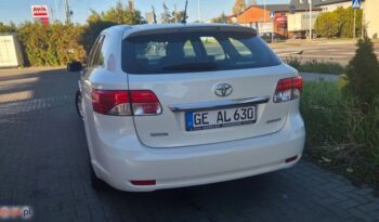 Toyota Avensis 2.0 D-4D Premium full