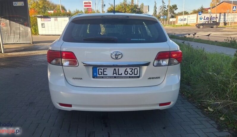 Toyota Avensis 2.0 D-4D Premium full