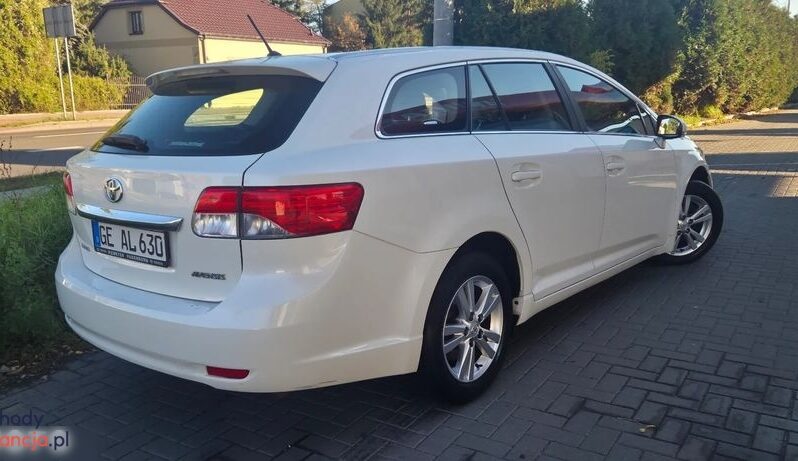 Toyota Avensis 2.0 D-4D Premium full