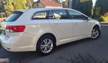 Toyota Avensis 2.0 D-4D Premium full