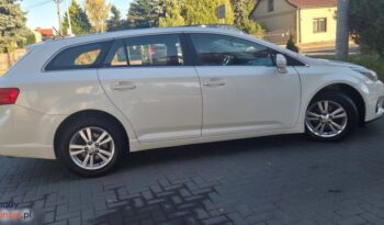 Toyota Avensis 2.0 D-4D Premium full