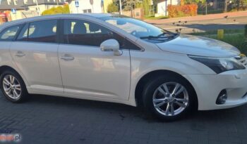 Toyota Avensis 2.0 D-4D Premium full