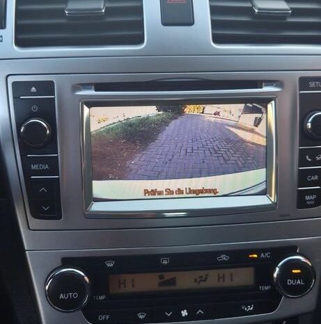 Toyota Avensis 2.0 D-4D Premium full