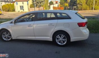 Toyota Avensis 2.0 D-4D Premium full
