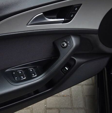 Audi A6 Avant 3.0 TDI quattro S tronic full