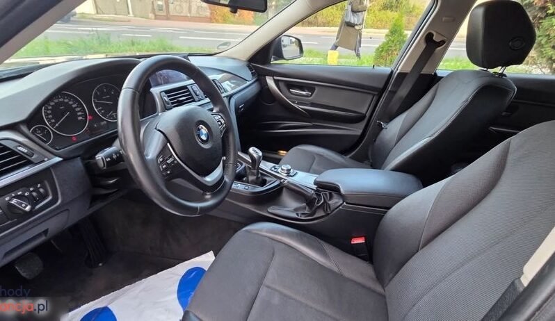 BMW Seria 3 320d DPF Touring Blue Performance Edition Exclusive full