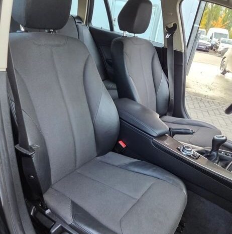 BMW Seria 3 320d DPF Touring Blue Performance Edition Exclusive full