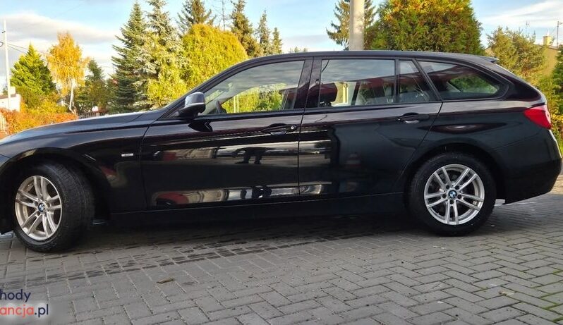 BMW Seria 3 320d DPF Touring Blue Performance Edition Exclusive full