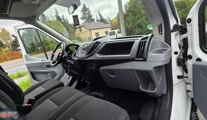 Ford Transit full