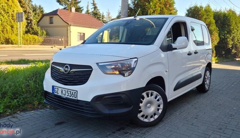Opel Combo full