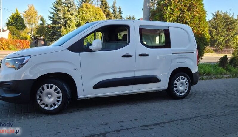 Opel Combo full