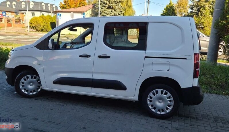 Opel Combo full