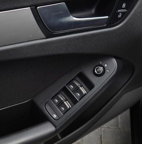 Audi A4 Avant 2.0 TDI DPF Attraction full