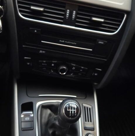 Audi A4 Avant 2.0 TDI DPF Attraction full