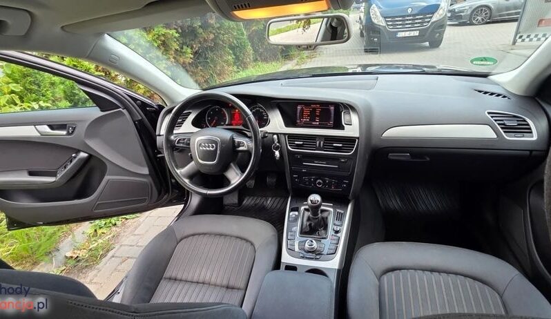 Audi A4 Avant 2.0 TDI DPF Attraction full