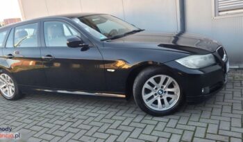 BMW Seria 3 318d DPF Touring full