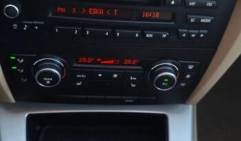 BMW Seria 3 318d DPF Touring full