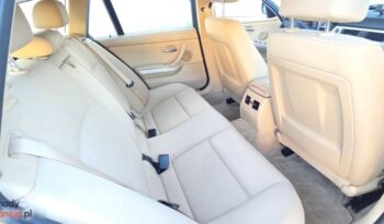 BMW Seria 3 318d DPF Touring full