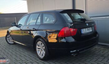 BMW Seria 3 318d DPF Touring full